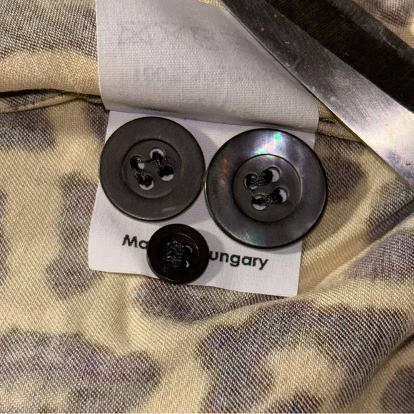 Dries Van Noten Viscose Animal Print Button Down Blouse - Picture 10 of 14